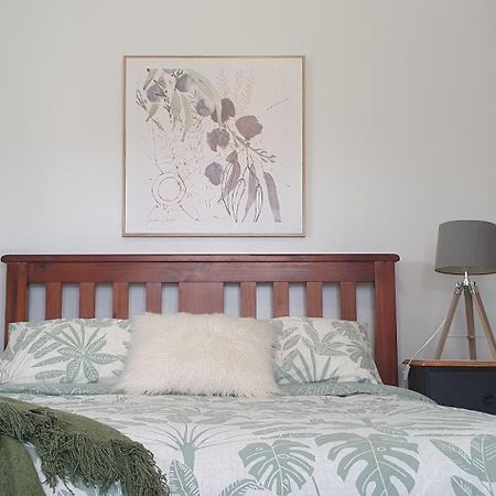 Serenity Holiday House Port Lincoln Holiday House エクステリア 写真